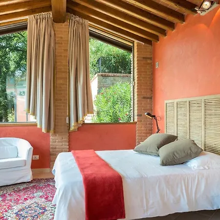 Le Panteraie 10, Emma Villas