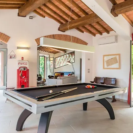 Villa Le Panteraie 10, Emma Villas *